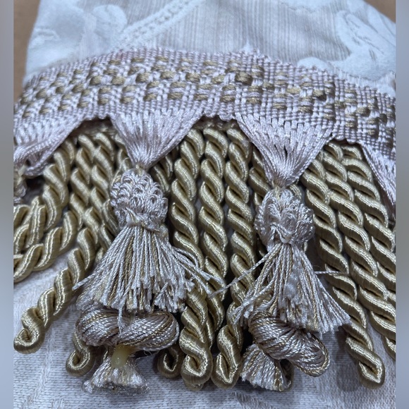 Elegant Christmas stockings. - Picture 3 of 4